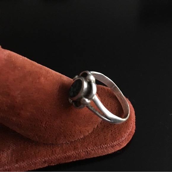 2 Rings - Picture 13 of 13